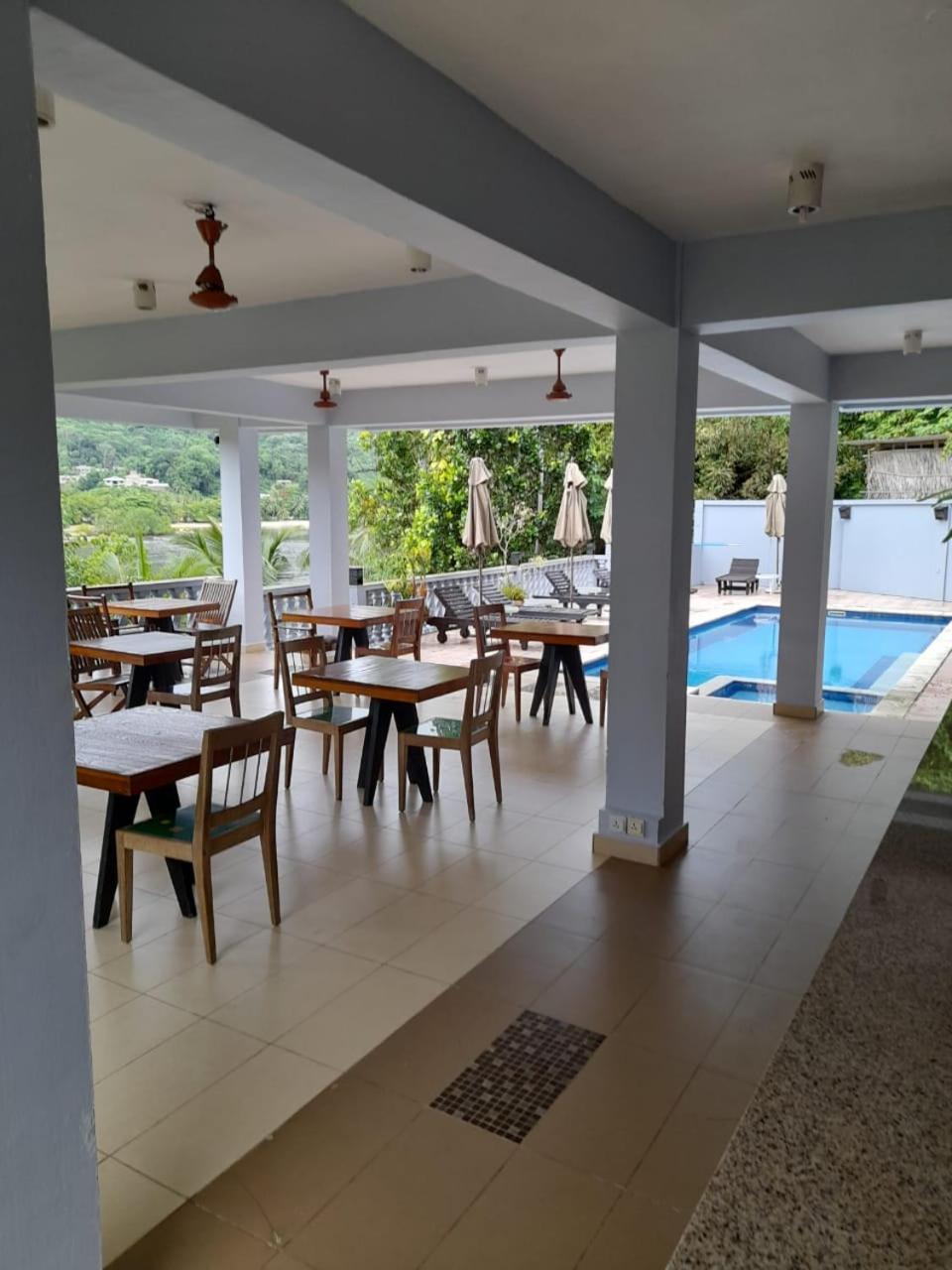 Bayview Villa -Sea Side Villa Anse Boileau Eksteriør bilde