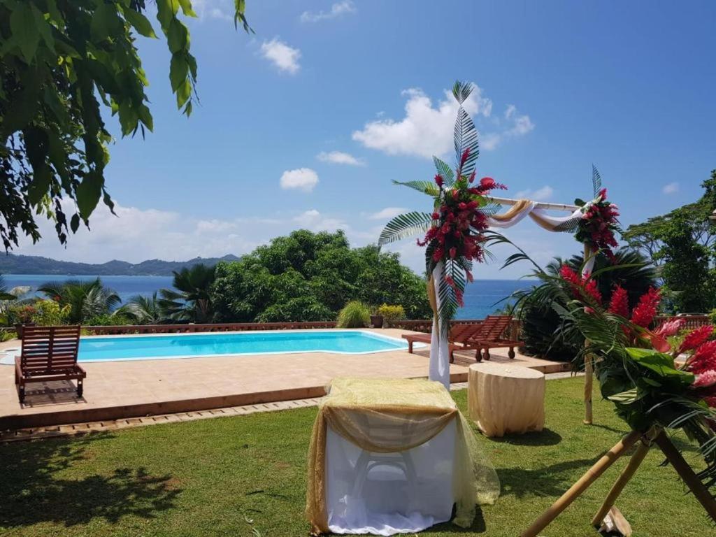 Bayview Villa -Sea Side Villa Anse Boileau Eksteriør bilde