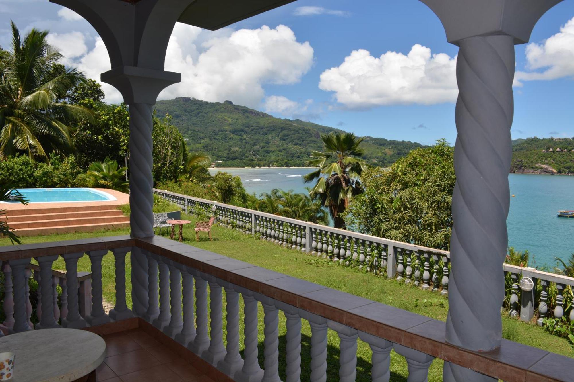 Bayview Villa -Sea Side Villa Anse Boileau Eksteriør bilde