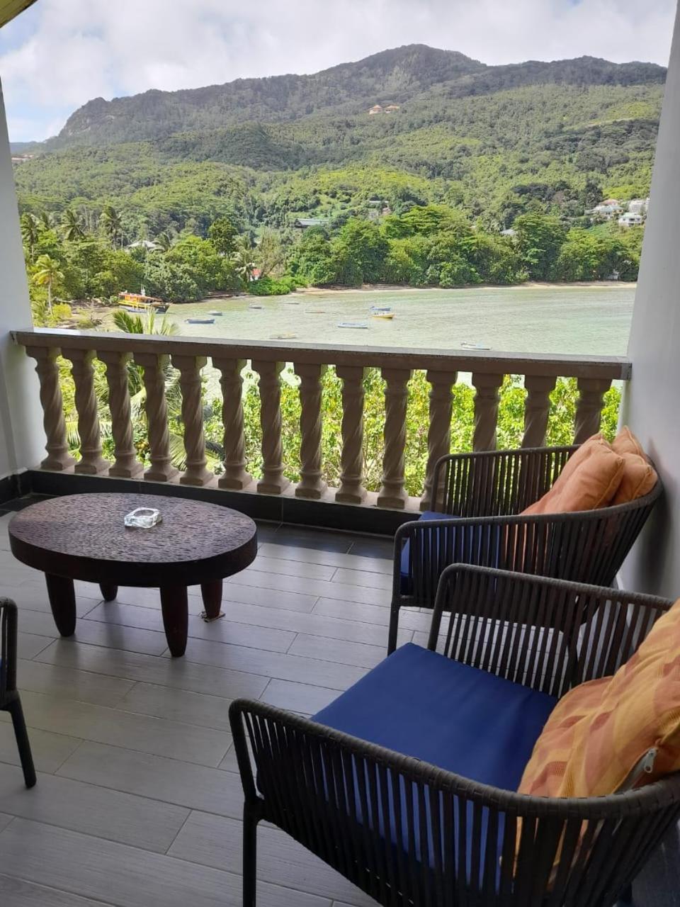 Bayview Villa -Sea Side Villa Anse Boileau Eksteriør bilde